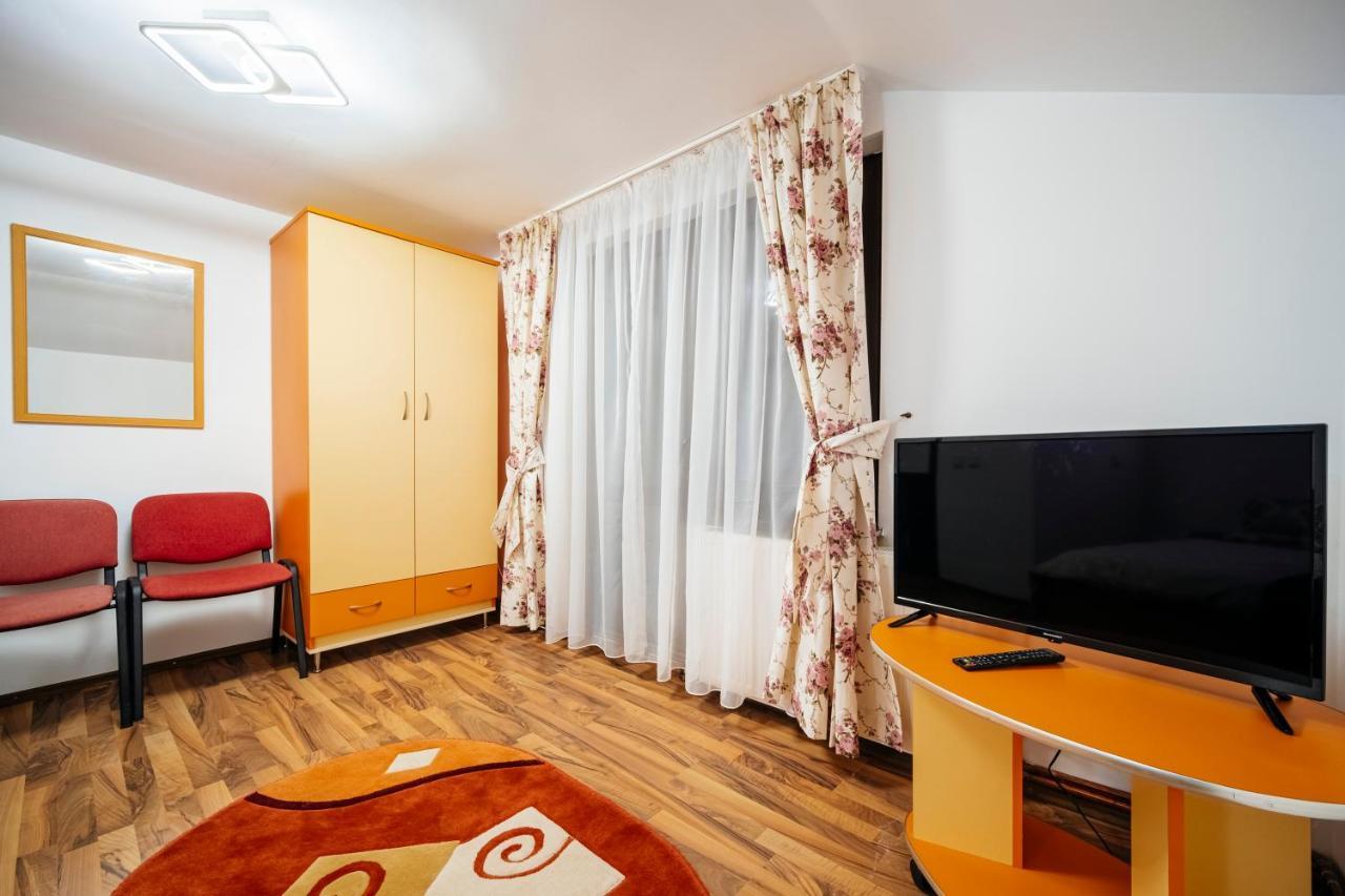 Casa Valeria Voronet Villa Ngoại thất bức ảnh