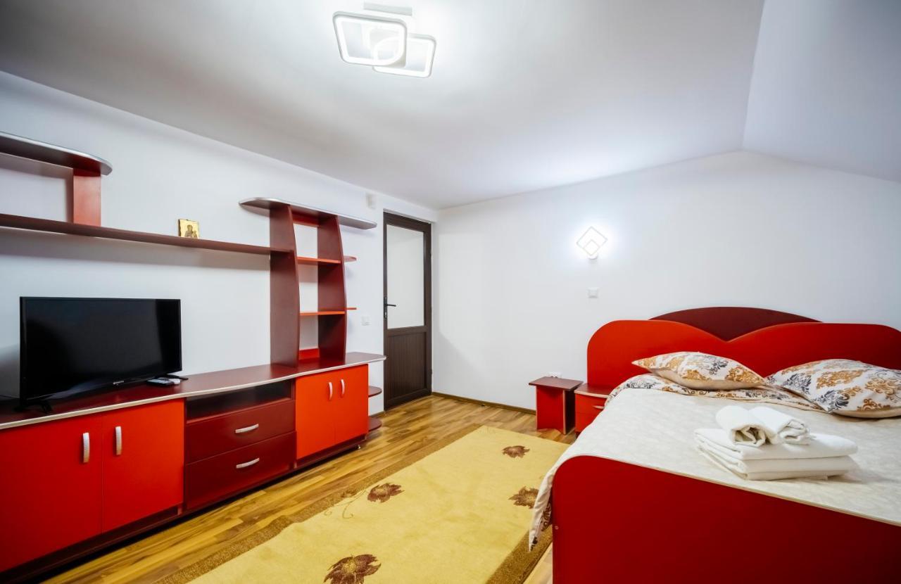 Casa Valeria Voronet Villa Ngoại thất bức ảnh